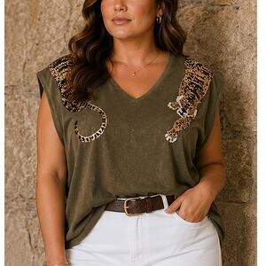 Vocal USA Olive Green Sequin Tiger Tee Shirt Cotton Mineral Wash Women's Sz. XL